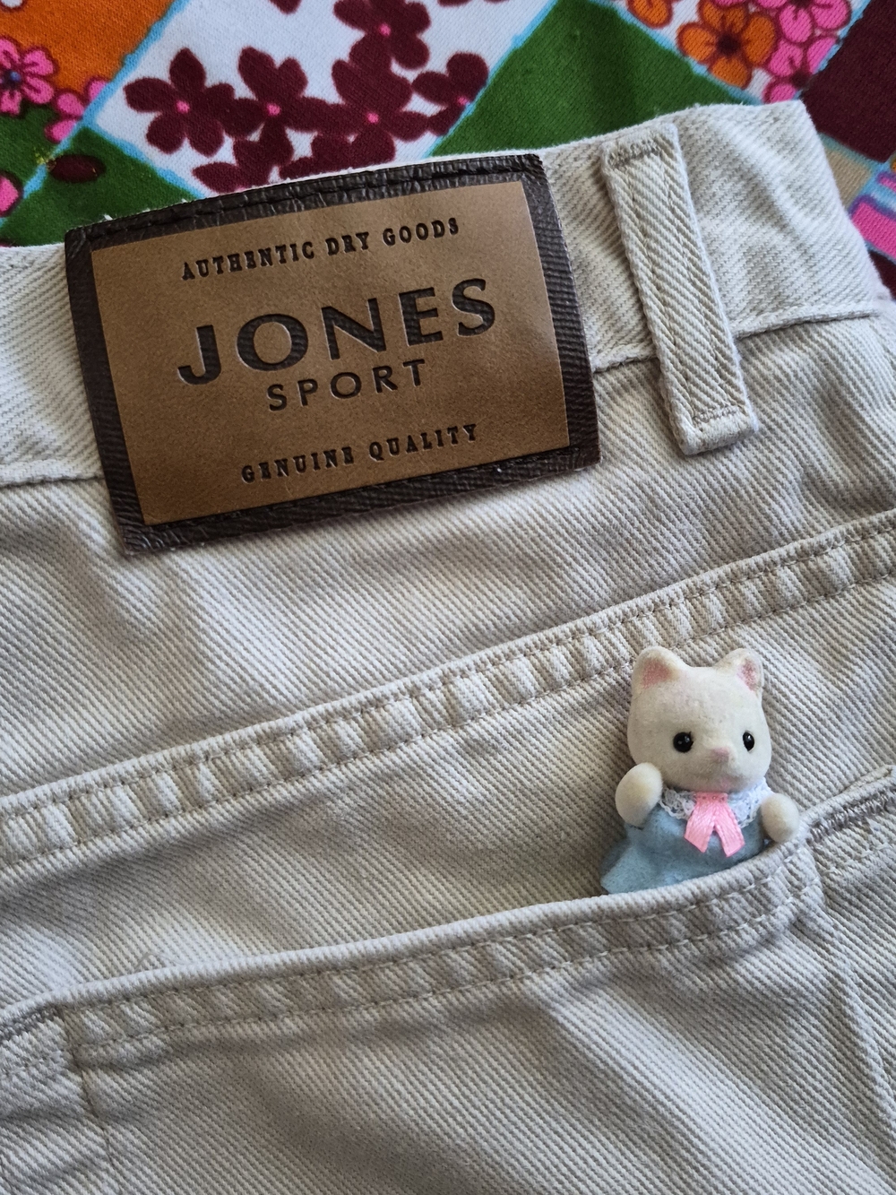 Vintage 90s Highwaisted Mom Shorts, Jones Sport Size 6